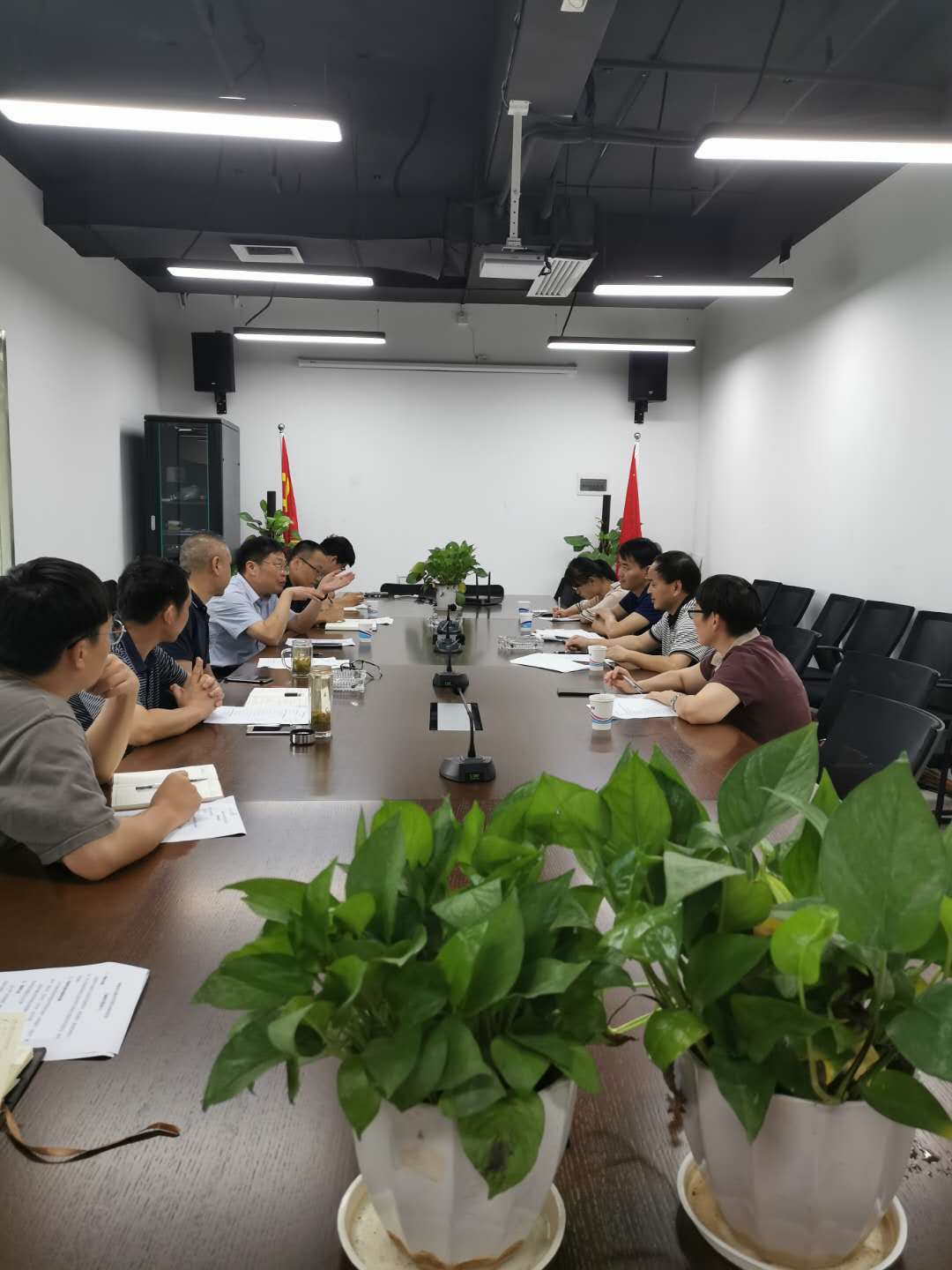 《 长三角一体化背景下铜陵市共建合作园区的路径研究》开题报告会.jpg